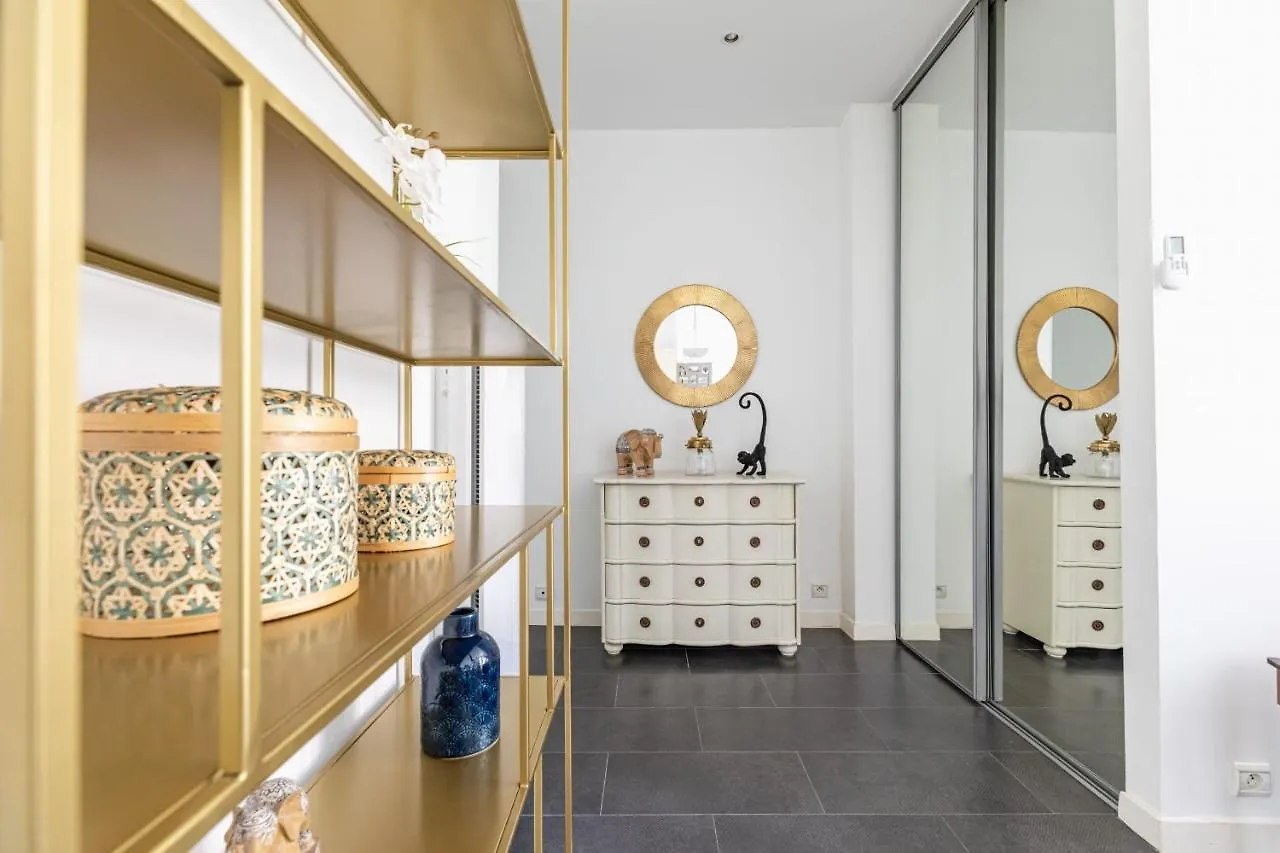 Charming Apartment In The Center Of Cannes