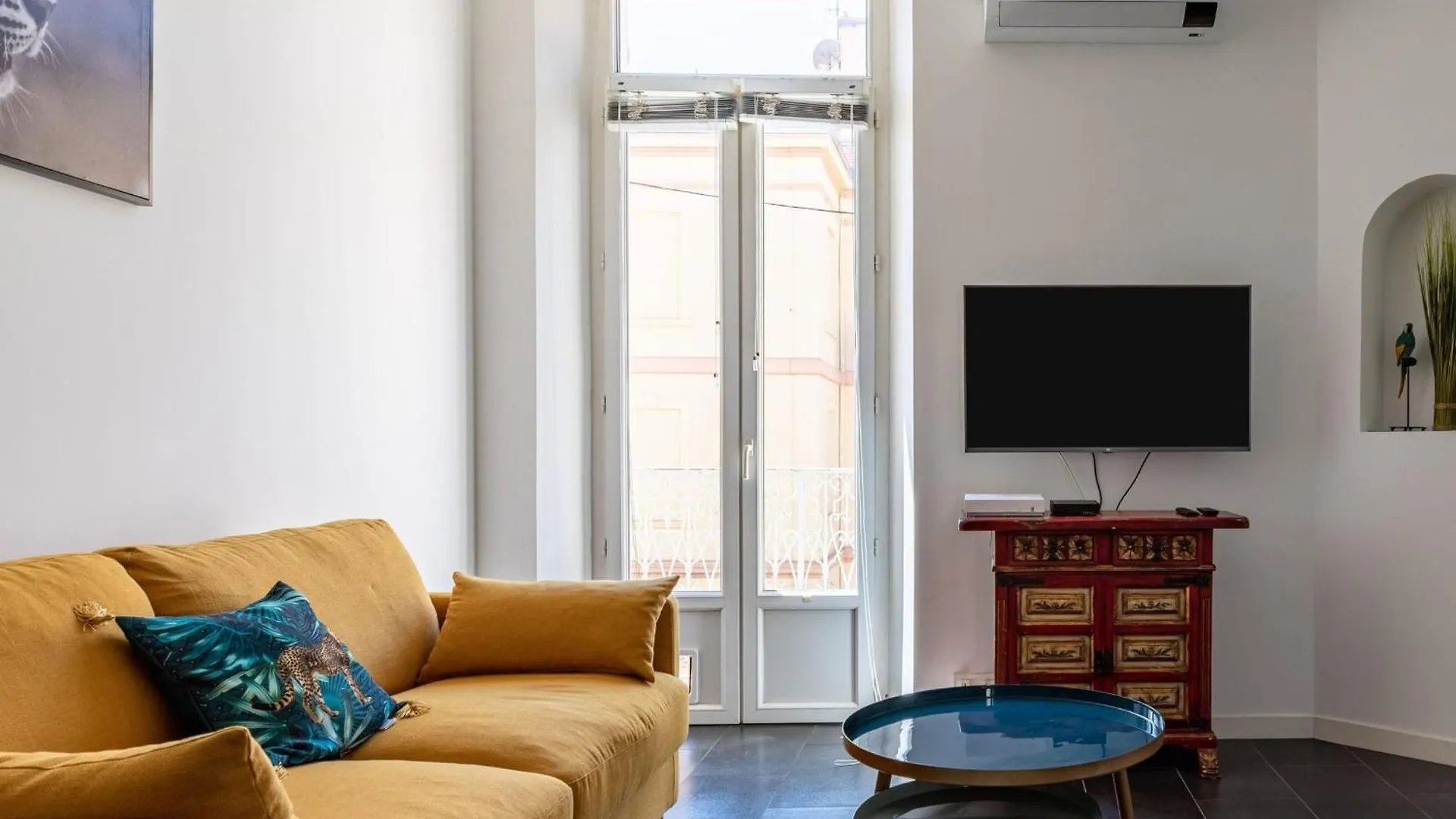 Charming Apartment In The Center Of Cannes